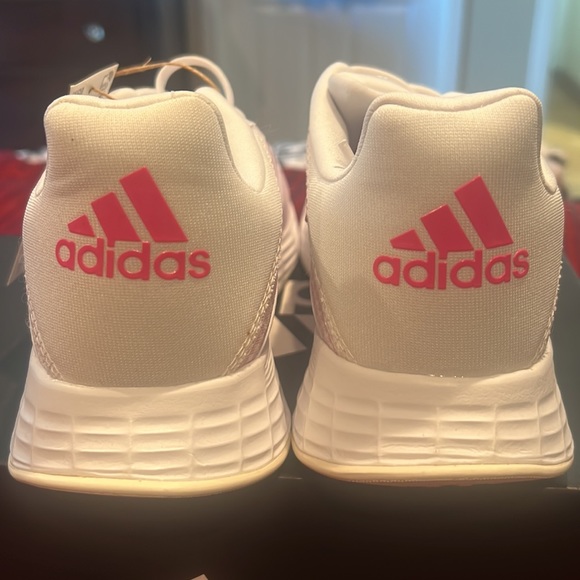 NEW ADIDAS WOMEN'S DURAMO
SL ATHLETIC SHOES - Picture 4 of 7